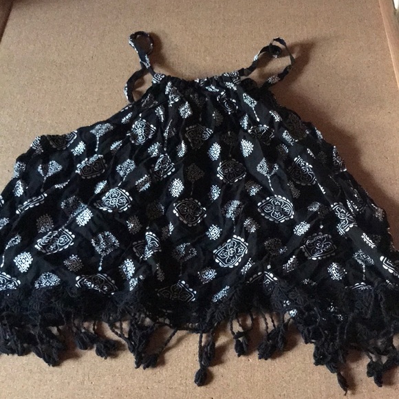 iris Tops - 4/$16 Flowy Tribal Tank with Cute Detailing